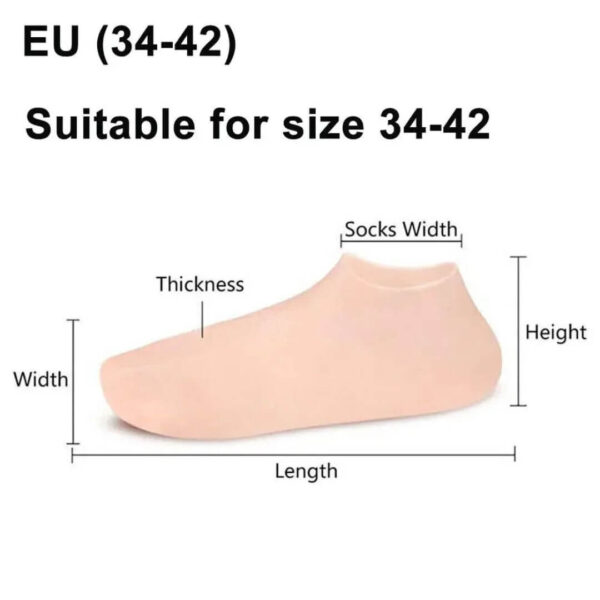Gel heel socks for cracked feet treatment